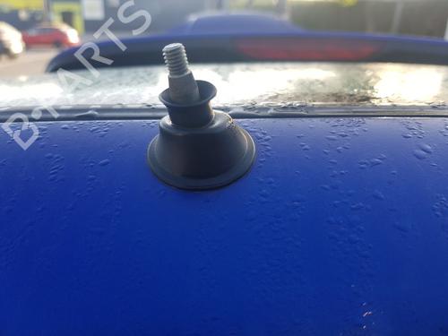 Used Rear wiper motor HONDA CIVIC VI Hatchback (EJ, EK) [1995-2001]  15548502