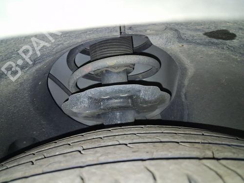 Used Right front shock absorber Right front shock absorber 38439728 38439728