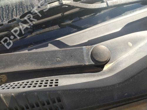 Used Front wiper motor HYUNDAI SONATA V (NF) 2.0 CRDi (140 hp) 24589389