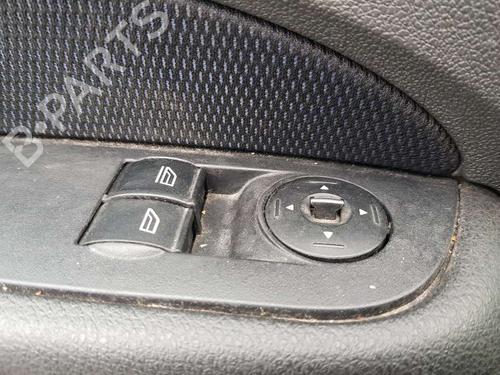 Used Left front window switch FORD FOCUS II (DA_, HCP, DP) [2004-2013]  16455682