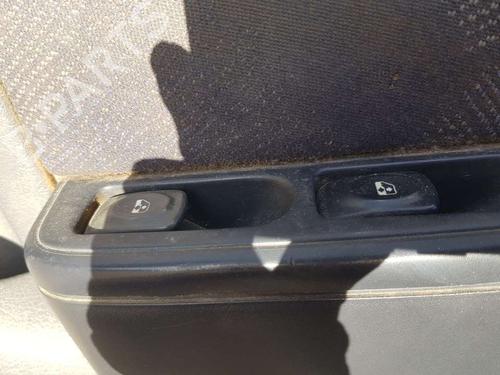 Used Left front window switch RENAULT CLIO II (BB_, CB_) [1998-2016]  22971148