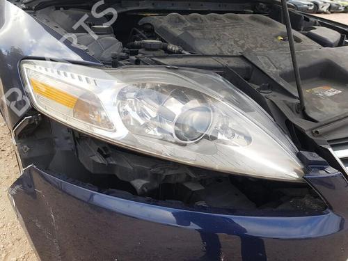 Right headlight FORD MONDEO IV Saloon (BA7)  7S7113D152AJ
