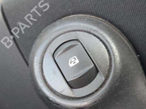 Used Right front window switch RENAULT MEGANE II Estate (KM0/1_) 1.5 dCi (KM1F) (86 hp) 27591480