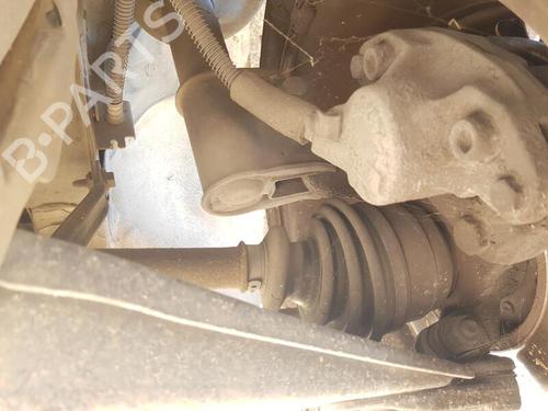 Used Left front driveshaft RENAULT CLIO II (BB_, CB_) 1.2 (BB0A, BB0F, BB10, BB1K, BB28, BB2D, BB2H, CB0A,... (58 hp) 29247475