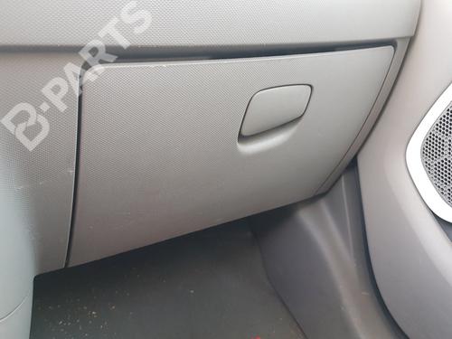 glove-box-renault-zoe-bfm_-zoe-2012-10094942 main image