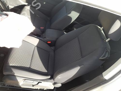 Used Left front seat VW GOLF VI (5K1) 1.2 TSI (105 hp) 29862528
