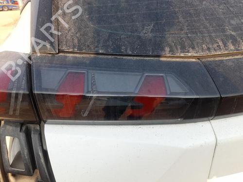 Used Left tailgate light PEUGEOT 2008 II (UD_, US_, UY_, UJ_, UR_, UC_) 1.5 BlueHDI 100 (102 hp) 30028021