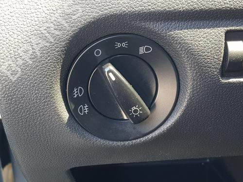 Used Headlight switch SKODA FABIA II (542) [2006-2014]  12506136