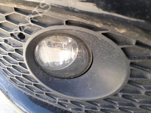 Feu de brouillard avant droit SEAT LEON (1P1) 1.9 TDI (105 hp) 32090084