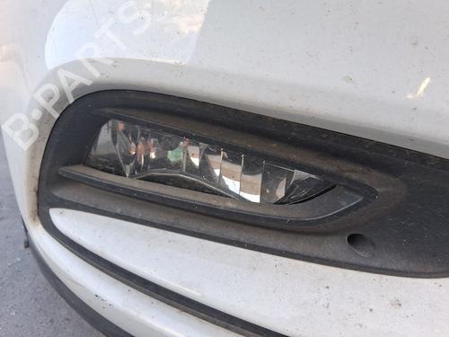 Used Right front fog light Right front fog light 38203227 38203227
