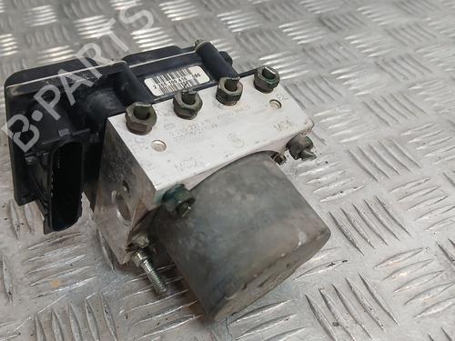 Used ABS pump NISSAN ALMERA II (N16) [2000-2025]  25820546