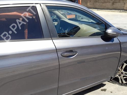 Used Right front door Right front door HYUNDAI i20 II (GB, IB) 1.2 (84 hp) 34633021 34633021