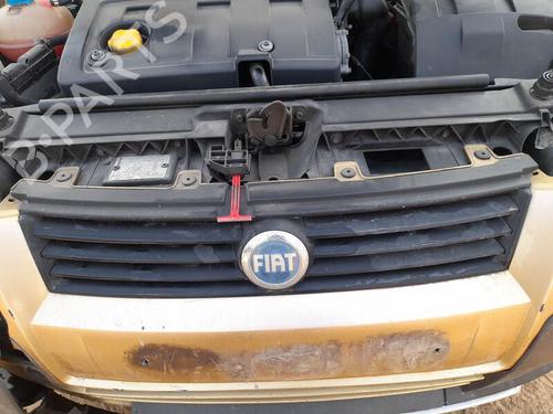 Used Grille FIAT STILO Multi Wagon (192_) 1.9 JTD (115 hp) 28188292