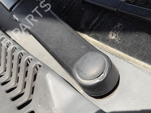 Used Front wiper motor Front wiper motor SEAT IBIZA IV (6J5, 6P1) [2008-2017] 33872520 33872520