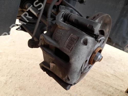 Venstre bremsekaliber foran PEUGEOT 208 I (CA_, CC_) 1.5 BlueHDI 100 (102 hp) 27683112