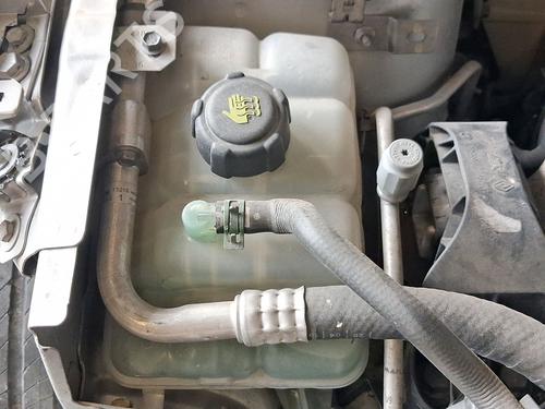 Used Expansion tank Expansion tank RENAULT TALISMAN Grandtour (KP_) 1.6 TCe 150 (150 hp) 40044925 40044925