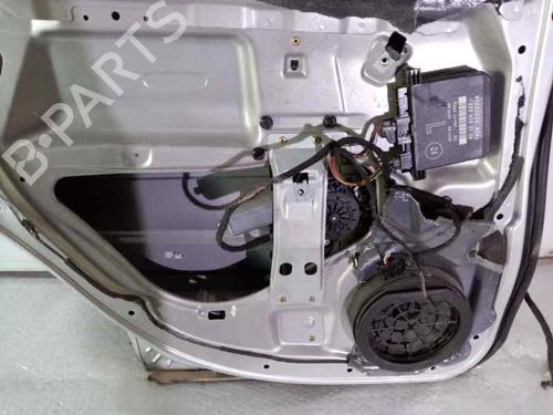 Rudehejsemekanisme venstre bagtil MERCEDES-BENZ C-CLASS (W203) [2000-2007]  3720894