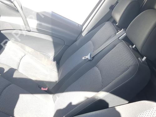 Used Right front seat MERCEDES-BENZ VITO / MIXTO Van (W639) 110 CDI (639.601, 639.603, 639.605) (95 hp) 30361150