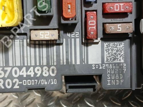Fuse box CITROËN C5 III (RD_) 2.0 HDi 140 (RDRHF8, RDRHFA, RDRHA8, RDRHAJ) | BP40603484E1 - Image 2
