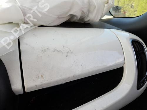 Used Glove box FIAT 500L (351_, 352_) 1.4 (199LYB1B) (95 hp) 29852414