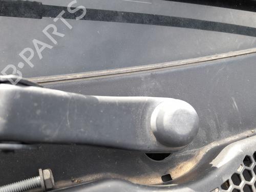 Used Front wiper motor Front wiper motor PEUGEOT 208 I (CA_, CC_) 1.2 VTI 82 (82 hp) 33307223 33307223