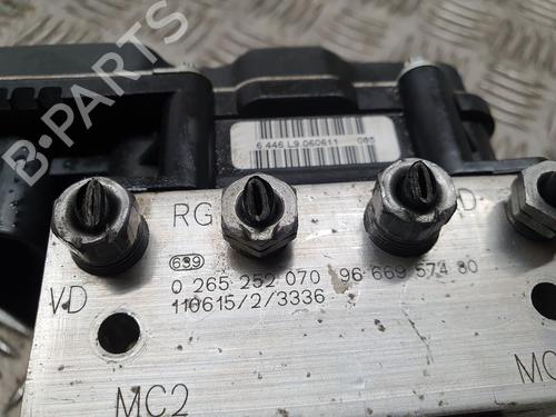 ABS pump PEUGEOT 308 I (4A_, 4C_)  | BP5618039M43 
