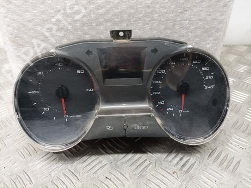 Used Instrument cluster SEAT IBIZA IV (6J5, 6P1) [2008-2017]  4367284
