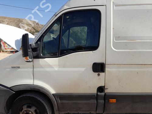 Used Left front door IVECO DAILY IV Van 35C12 V, 35C12 V/P, 35S12 V, 35S12 V/P (116 hp) 26958630