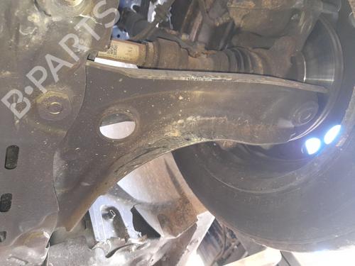 Bras de suspension avant gauche Bras de suspension avant gauche 36868300 36868300