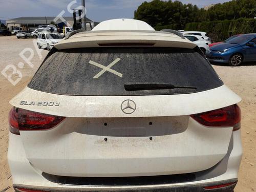 Bakluke CC/Kombi-Kupé MERCEDES-BENZ GLA (H247) GLA 200 d (247.712) (150 hp) 27156125