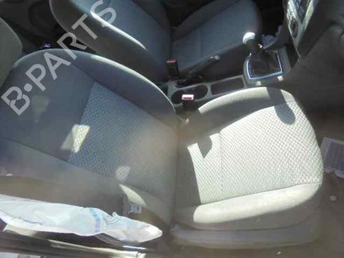 Left front fog light FORD FOCUS II (DA_, HCP, DP)  | BP217026C30 