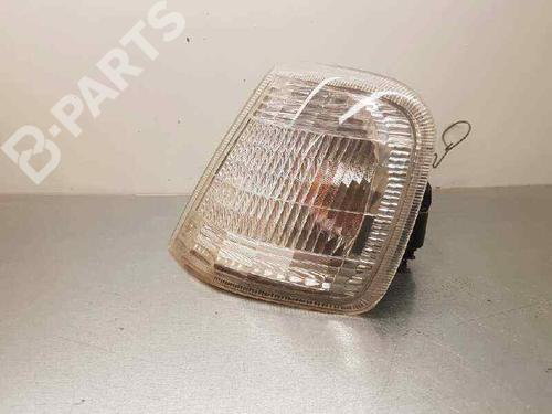 Left front indicator PEUGEOT 405 I (15B) 1.9 Injection (105 hp) 3693225