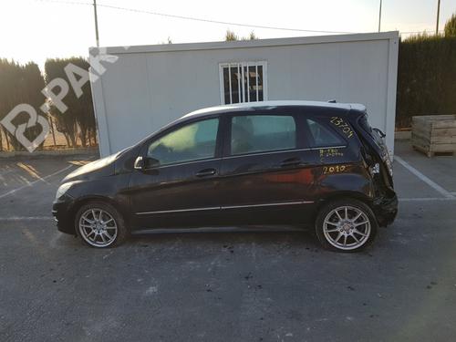 Used Left front door Left front door MERCEDES-BENZ B-CLASS Sports Tourer (W245) B 180 CDI (245.207) (109 hp) 8909233 8909233