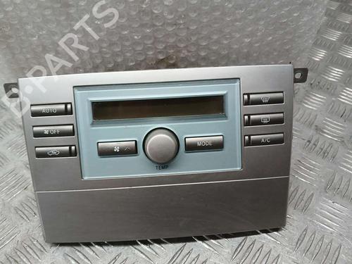 Used Climate control TOYOTA COROLLA Verso (ZER_, ZZE12_, R1_) 1.8 (ZNR11_, ZNR11R) (129 hp) 19119036