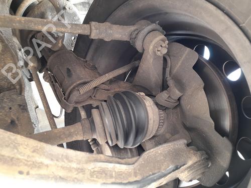 Used Right front steering knuckle KIA CERATO I Saloon (LD) 2.0 CRDi (112 hp) 29892001