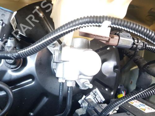 Used Brake master cylinder PEUGEOT EXPERT Van (V_) 1.5 BlueHDi 120 (120 hp) 29463580