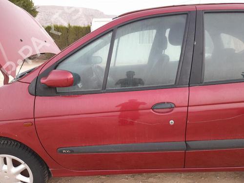 Dør venstre fortil RENAULT SCÉNIC I MPV (JA0/1_, FA0_) 2.0 16V (JA1B, JA1D, JA0C) (139 hp) 28382857