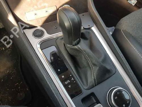 Used Gear lever SEAT ATECA (KH7, KHP) 2.0 TDI 4Drive (150 hp) 24673997