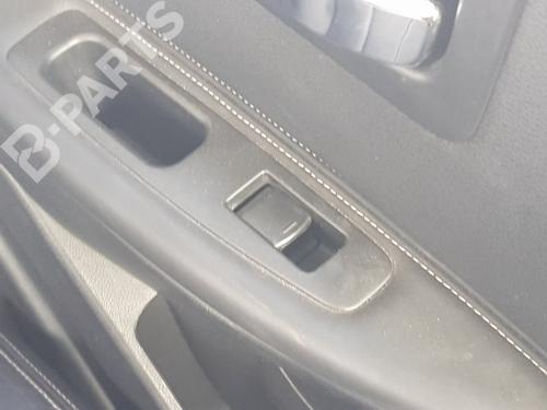 Used Left rear window switch Left rear window switch NISSAN QASHQAI / QASHQAI +2 I (J10, NJ10, JJ10E) 2.0 dCi (150 hp) 10728798 10728798