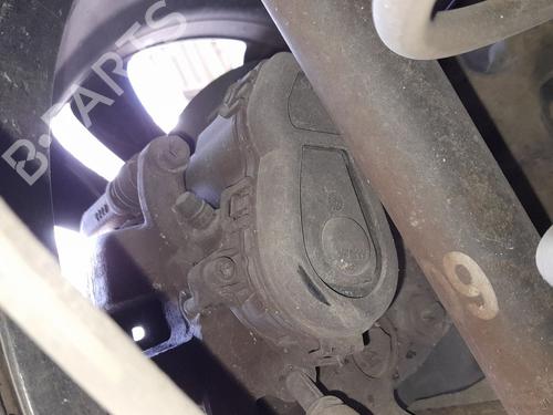 Venstre bremsekaliber bag Venstre bremsekaliber bag MERCEDES-BENZ CLA Coupe (C117) CLA 220 CDI / d (117.303) (163 hp) 37075303 37075303