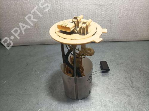 Used Fuel pump RENAULT KADJAR (HA_, HL_) [2015-2025]  16683828
