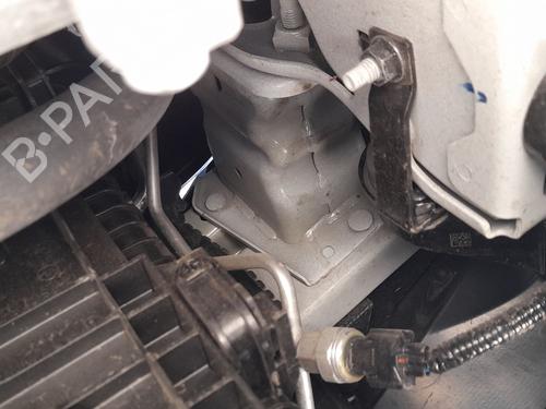 Used Front bumper reinforcement NISSAN QASHQAI II (J11, J11_) 1.5 dCi (116 hp) 30081265