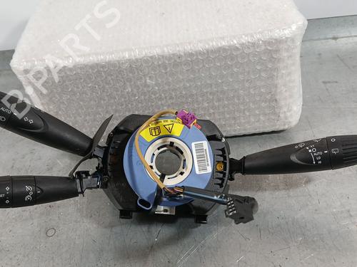 Used Steering column stalk Steering column stalk FIAT 500 (312_) 1.0 Mild Hybrid (312.AYD1B) (69 hp) 33932722 33932722