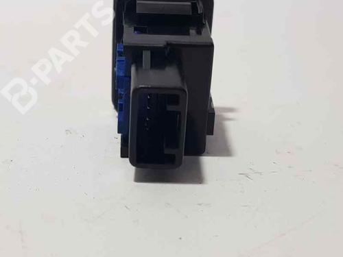 Switch TOYOTA YARIS (_P13_)  | BP8149638I30 