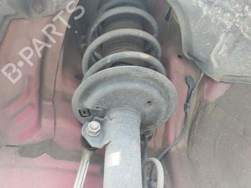 Used Left front shock absorber TOYOTA YARIS (_P13_) 1.0 (KSP130) (72 hp) 32261880