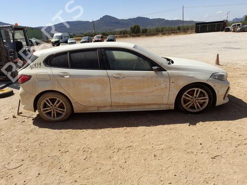 Right front fog light BMW 1 (F40) 118 d | BP30911650C31 