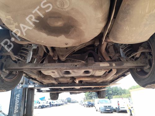 Used Rear axle NISSAN PRIMERA Hatchback (P11) 2.0 TD (90 hp) 31014980