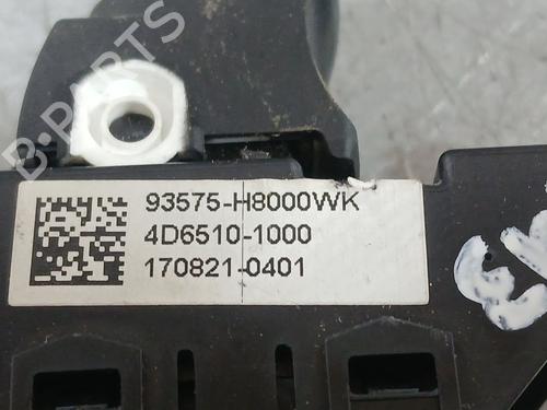 Right front window switch KIA STONIC (YB) 1.2 CVVT | BP25733020I26 - Image 3