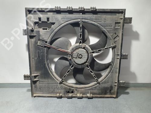 Used Radiator fan MERCEDES-BENZ VITO Van (W638) [1997-2003]  9998707