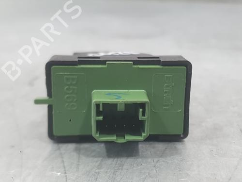Right front window switch FIAT TIPO Hatchback (356_, 357_) 1.4 (356HXA1B, 357) | BP38073240I26 - Image 3